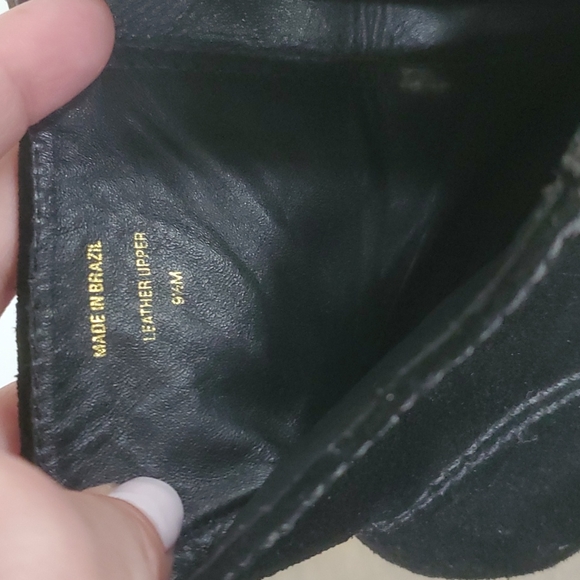 L.A.M.B black suede booties size 9 1/2 - Picture 4 of 7